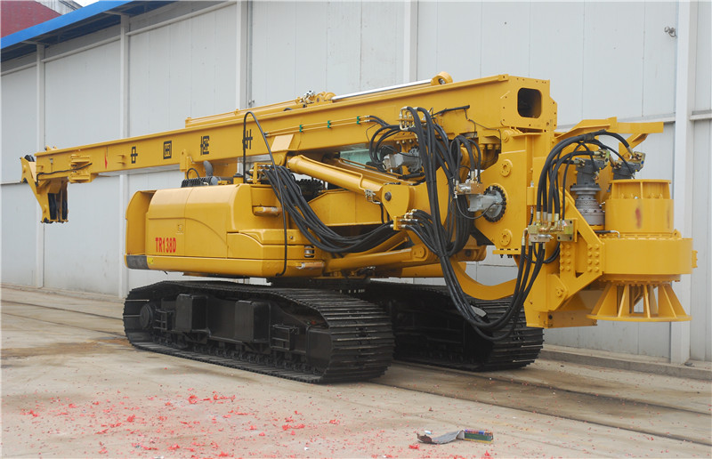 Rotary drilling rig TR138D