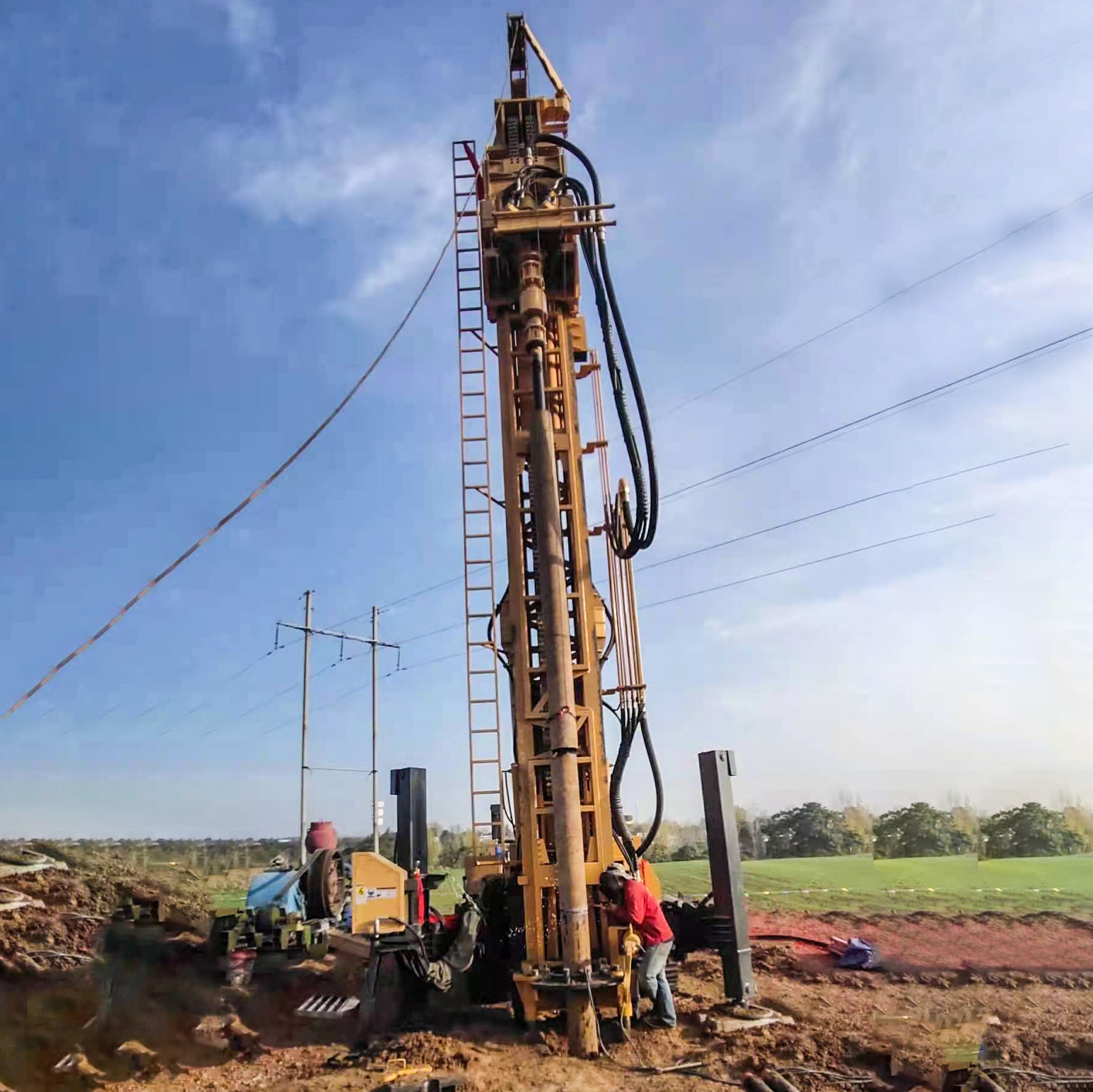SNR1600 water well drilling rig (4)