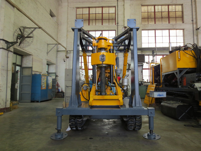 crawler core drilling rig   (4)